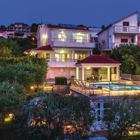 Sucic Razanj Rogoznica (Sibenik-Knin)