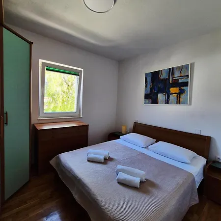 Sucic Razanj * Rogoznica (Sibenik-Knin)